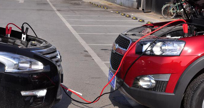 汽车蓄电池没电了，如何在不换电池的情况下启动汽车